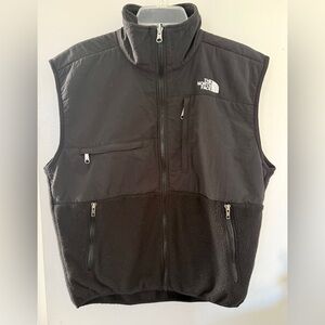 The North Face Denali Black Zip Pockets Fleece Outdoor Hiking Vest Sz M